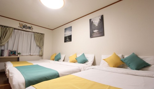 Triple Room