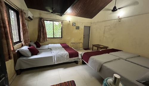 Deluxe Quadruple Room, River View