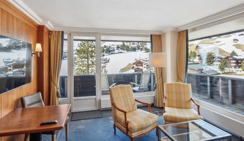 Suite, Balcony, Mountain View