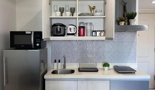 Basic Apartment, Balcony, City View