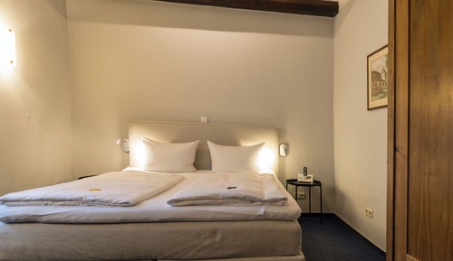 Basic Single Room
