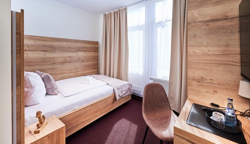 Basic Single Room