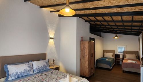 Quadruple Room, Garden View