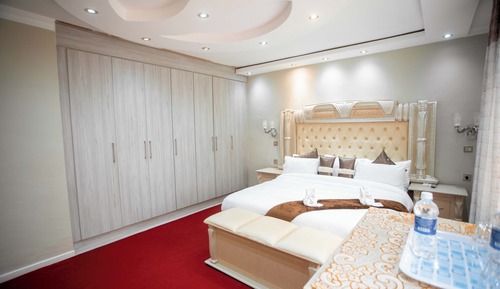 Luxury Double Room, Courtyard View