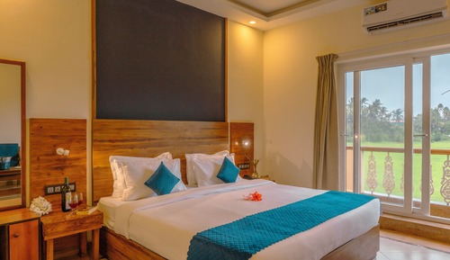 Premium Double Room, Pool View