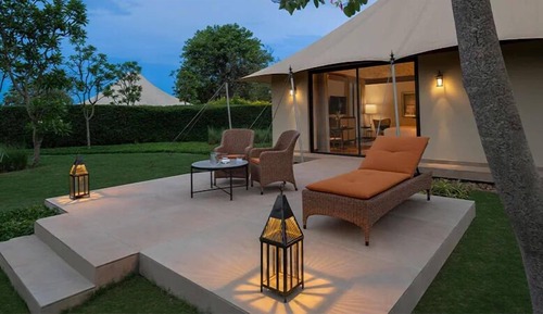 Luxury Room, 1 King Bed (Luxury Tent)