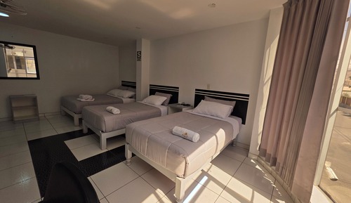 Elite Room, Mountain View