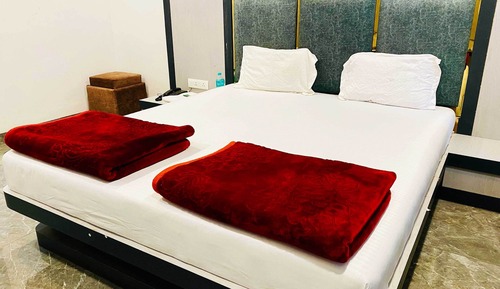 Deluxe Double Room, City View