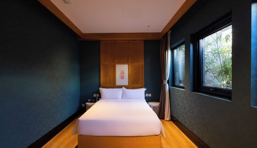 Comfort Suite, Garden View