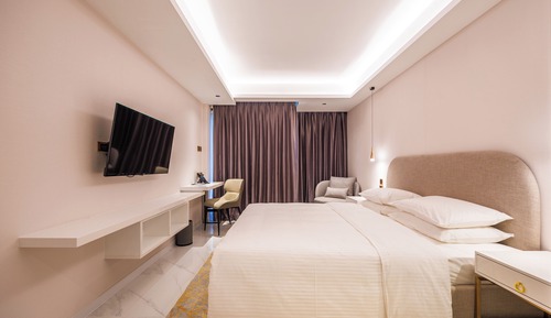 Deluxe Double Room, Balcony, City View
