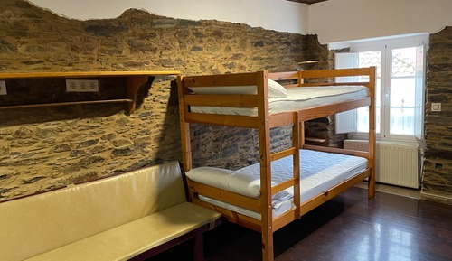 Basic Shared Dormitory, Shared Bathroom