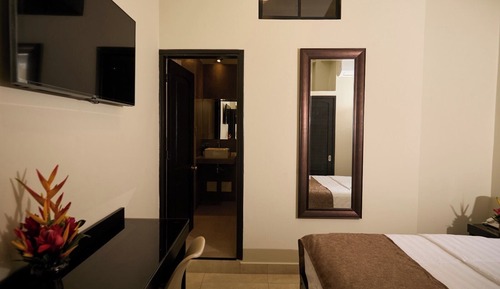 Standard Single Room, Pool View