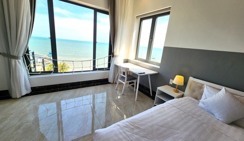 Deluxe Room, Ocean View