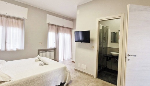 Deluxe Triple Room, Balcony