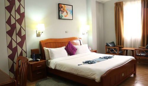 Standard Single Room, Balcony, Garden View