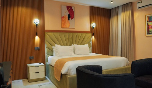 Deluxe Double Room Single Use