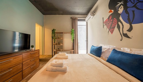 Junior Studio Suite, City View