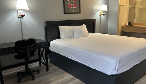 Standard Single Room, Smoking