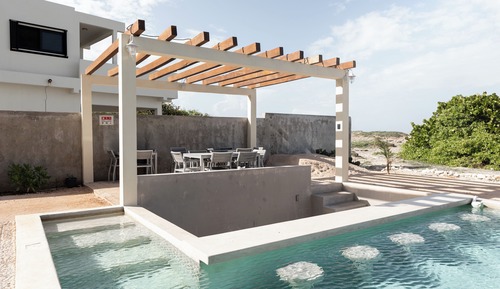 Comfort Suite, Sea View