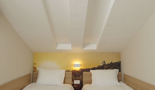Quadruple Room, Balcony, Park View