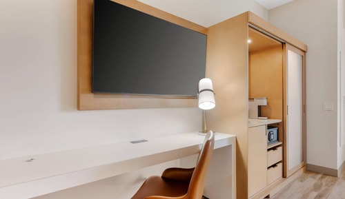 Room, 2 Queen Beds, Accessible, Non Smoking (Roll-In Shower)