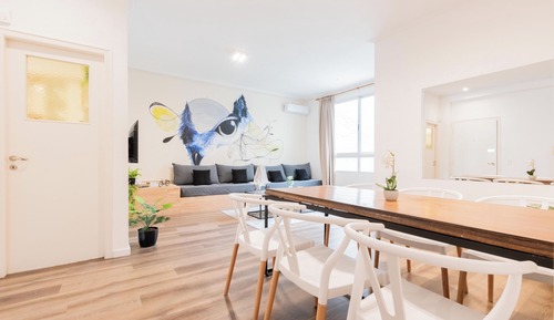 Comfort Apartment, City View