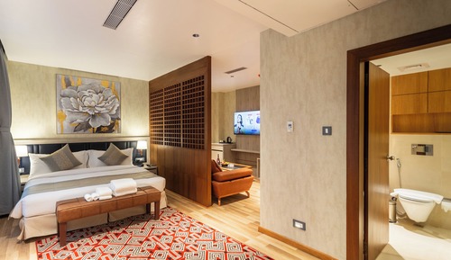 Presidential Studio Suite