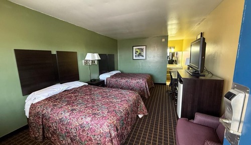 Standard Double Room, Smoking