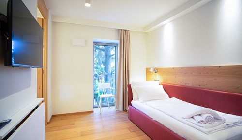 Basic Studio, 1 Double Bed, Kitchenette