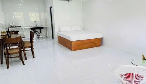 Deluxe Apartment, Courtyard View