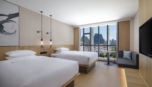 Superior Room, 2 Double Beds, Mountain View