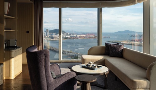 Suite, 1 King Bed, Non Smoking (View)