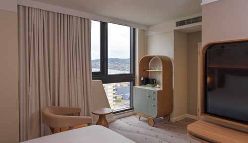 Standard Room, 1 King Bed, Bay View