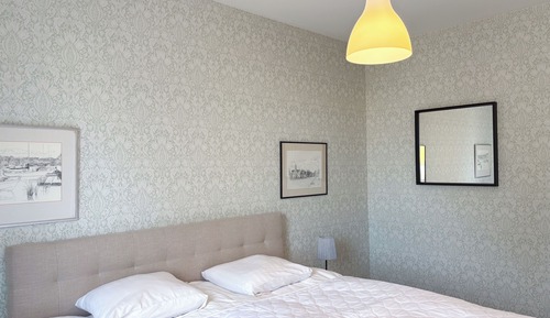 Deluxe Suite, City View