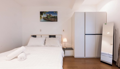 Family Apartment, Balcony