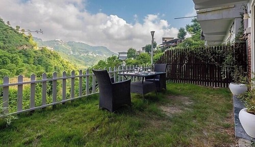 Luxury Double Room, 1 King Bed, Valley View