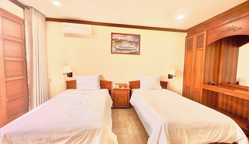 Superior Room, 2 Double Beds, City View