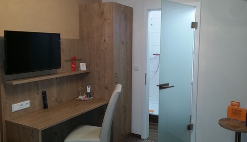 Classic Single Room