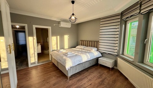 Presidential Villa, Balcony, Pool View