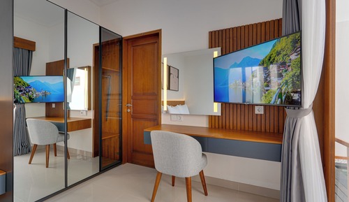 Deluxe Villa, Pool View
