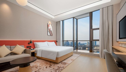 Superior Room, 1 King Bed