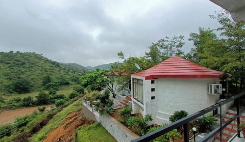 Premium Cottage, Private Bathroom, Hill View