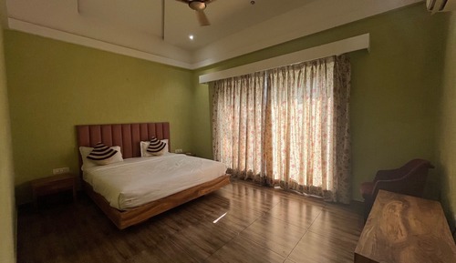 Superior Villa
