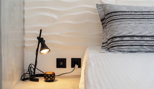 Deluxe Studio Suite
