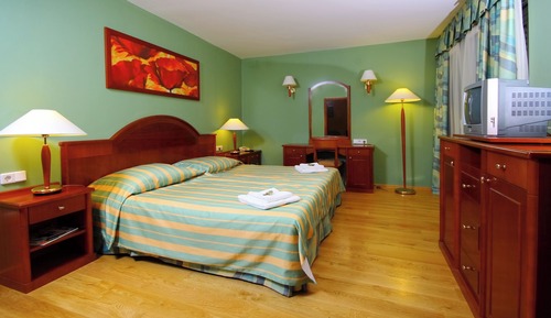 Deluxe Double or Twin Room, 1 Bedroom, Park View