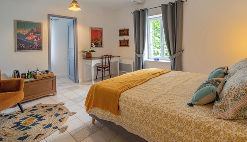 Comfort Suite, City View