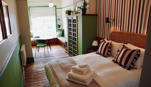 Comfort Room