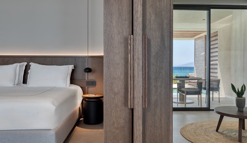 Executive Suite, Private Pool, Beachfront