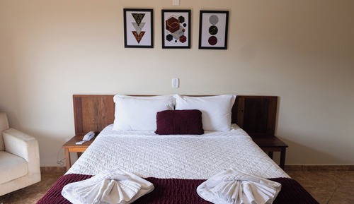 Luxury Double Room, Lanai, Mountain View