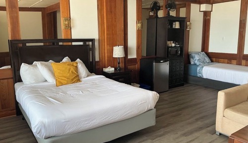 Superior Room, Lake View, Ground Floor